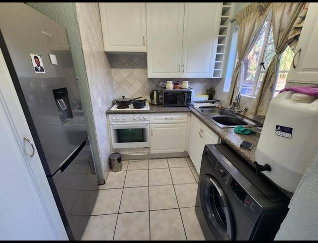 2 BEDROOM TOWNHOUSE FOR SALE IN HIGHVELD